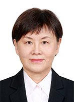邵 芸